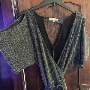 Gibson Latimer blk and silver dress.